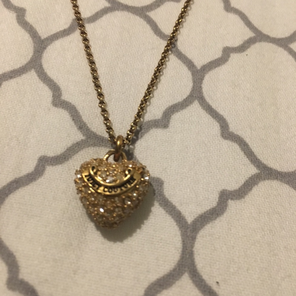 Juicy couture gold heart necklace